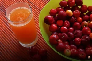 Suco acerola: refrescante e nutritivo para o seu dia a dia