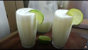 Vitamina de limão com leite: refrescante e super fácil de fazer