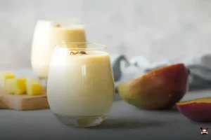 Vitamina de manga com leite: sabor refrescante irresistível