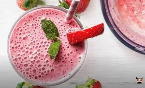 Vitamina de whey com morango: refresco saudável e delicioso