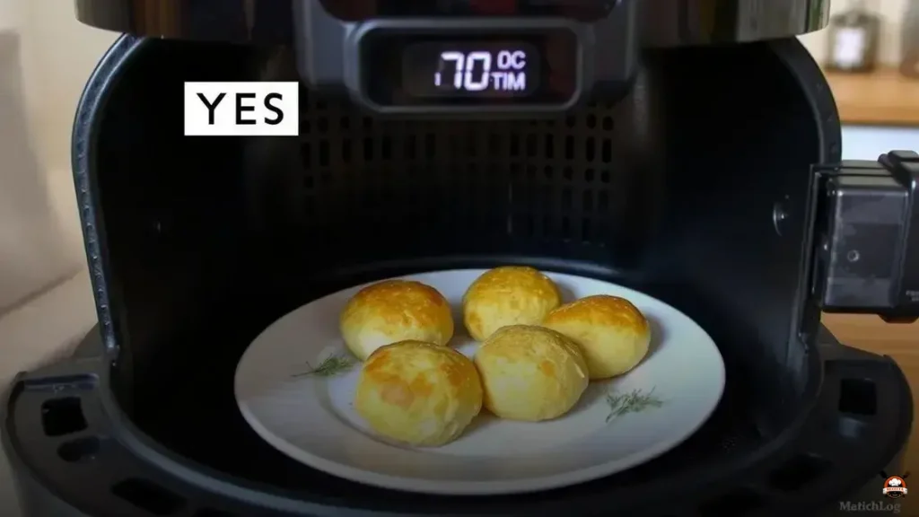 qual a temperatura para assar pão de queijo na airfryer